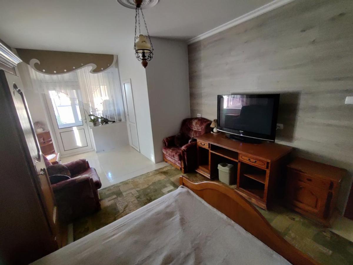 Kiki'S Villa Codru Eksteriør billede